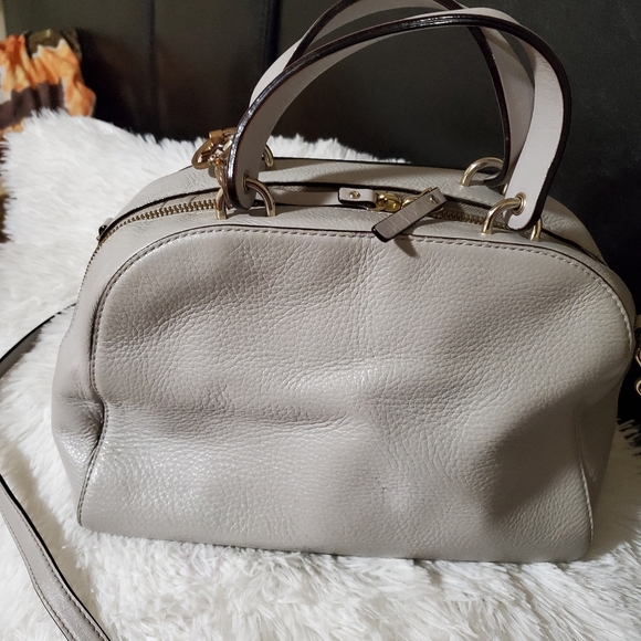 Purses - Picture 2 of 3